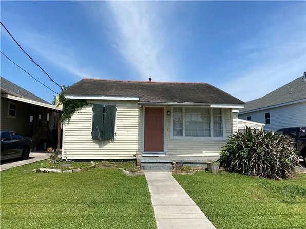 1614 Alexander Ave, Arabi, LA 70032