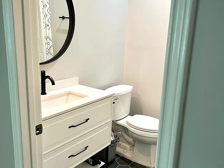 Secondary bathroom