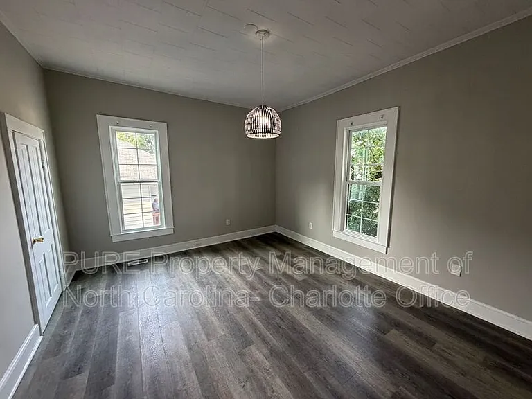 330 Depot St — Photo 11