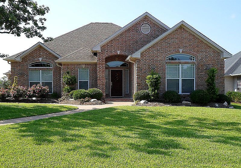 1st image of 2412 Newark Cir
