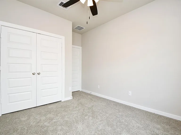 4212 Lyons Fall Dr — Photo 27
