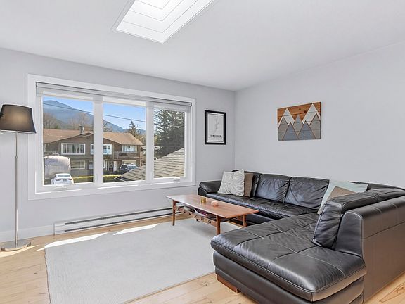 2nd image of 41557 Rod Rd