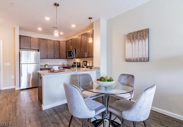 54 N Main St #301 — Photo 5