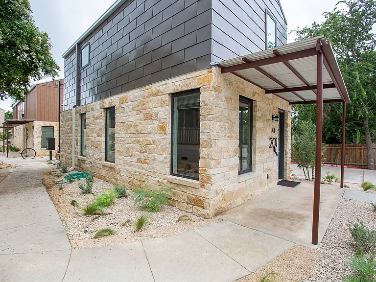 Modern Luxury in San Marcos' Premier Courtyard Community Now Leasing! — Photo 109