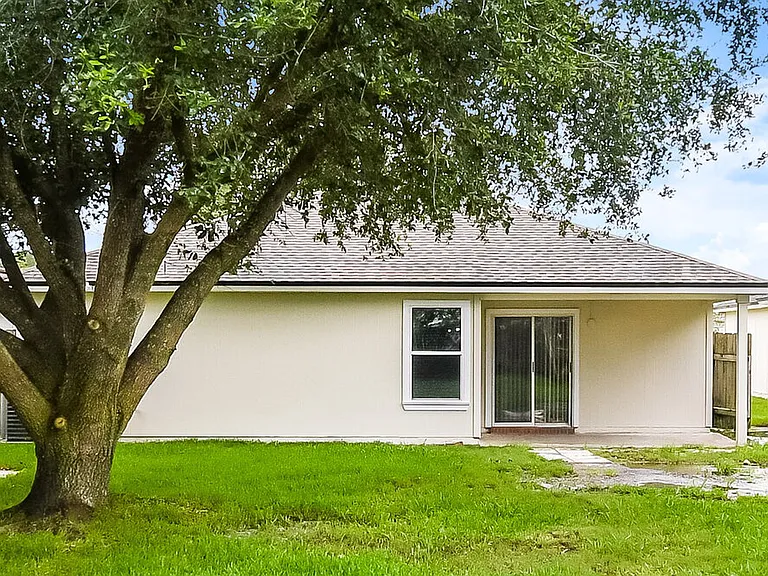 1418 Runes Ct — Photo 16
