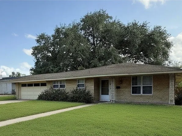 1118 Lincoln St, Alice, TX 78332