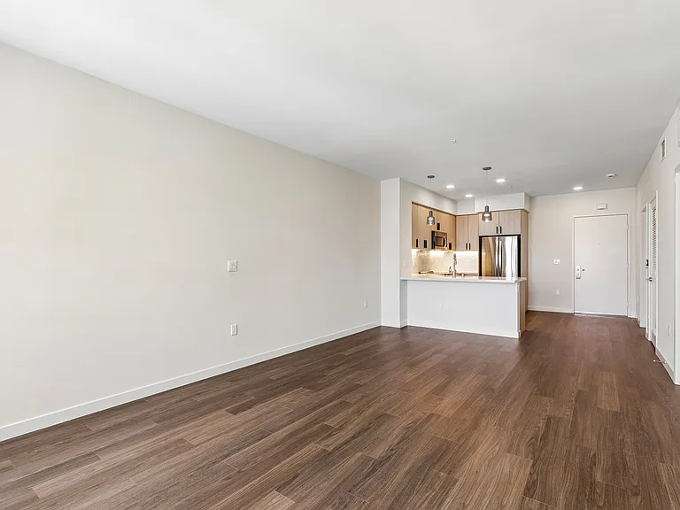 Maru Apartments — Photo 58