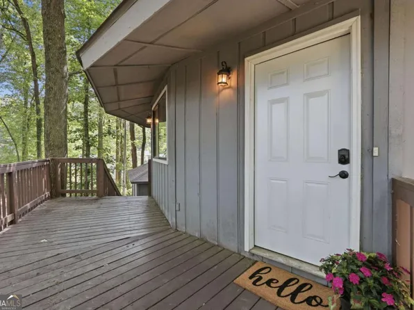 365 Kendrix Road, Sugar Hill, GA 30518