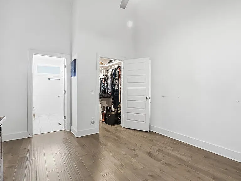 700 James Ave #15 — Photo 16