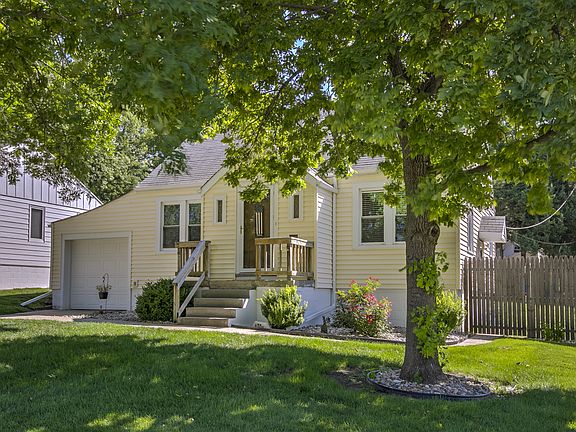 2nd image of 6231 S 39th St