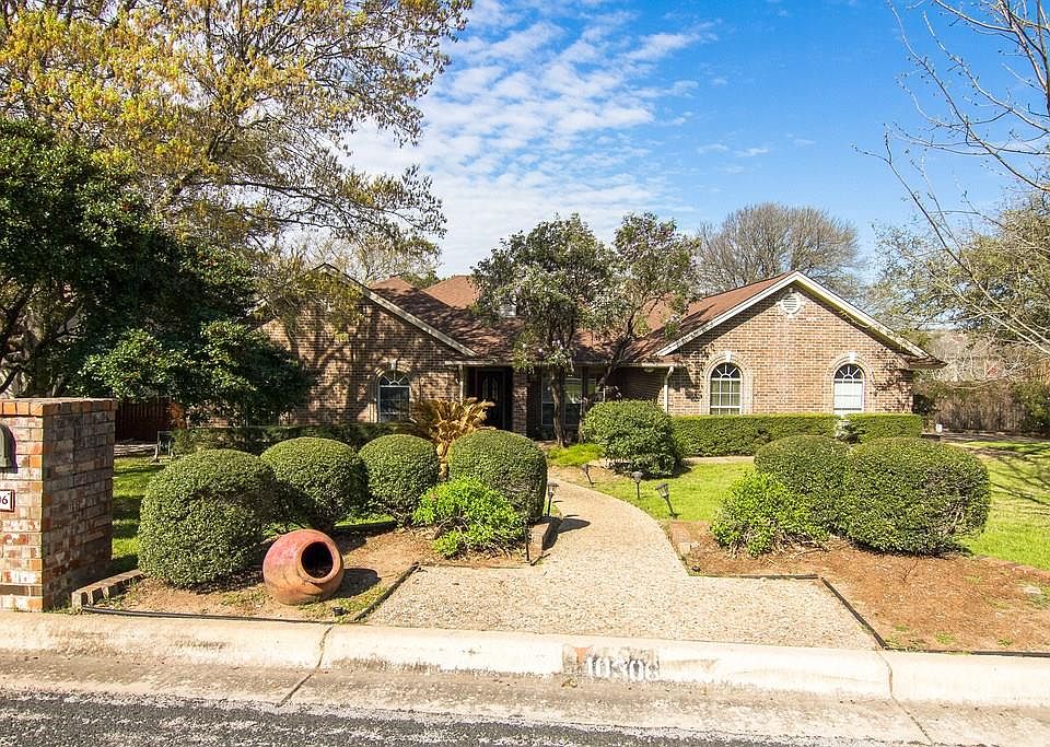 1st image of 10306 Holme Lacey Ln