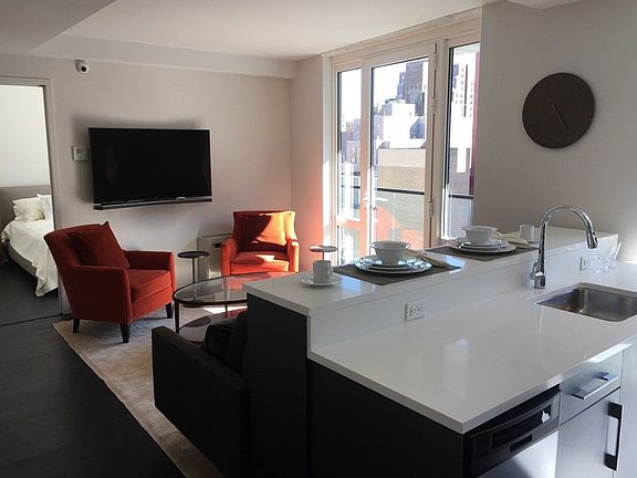 5th image of 235 E 44th St APT 17A
