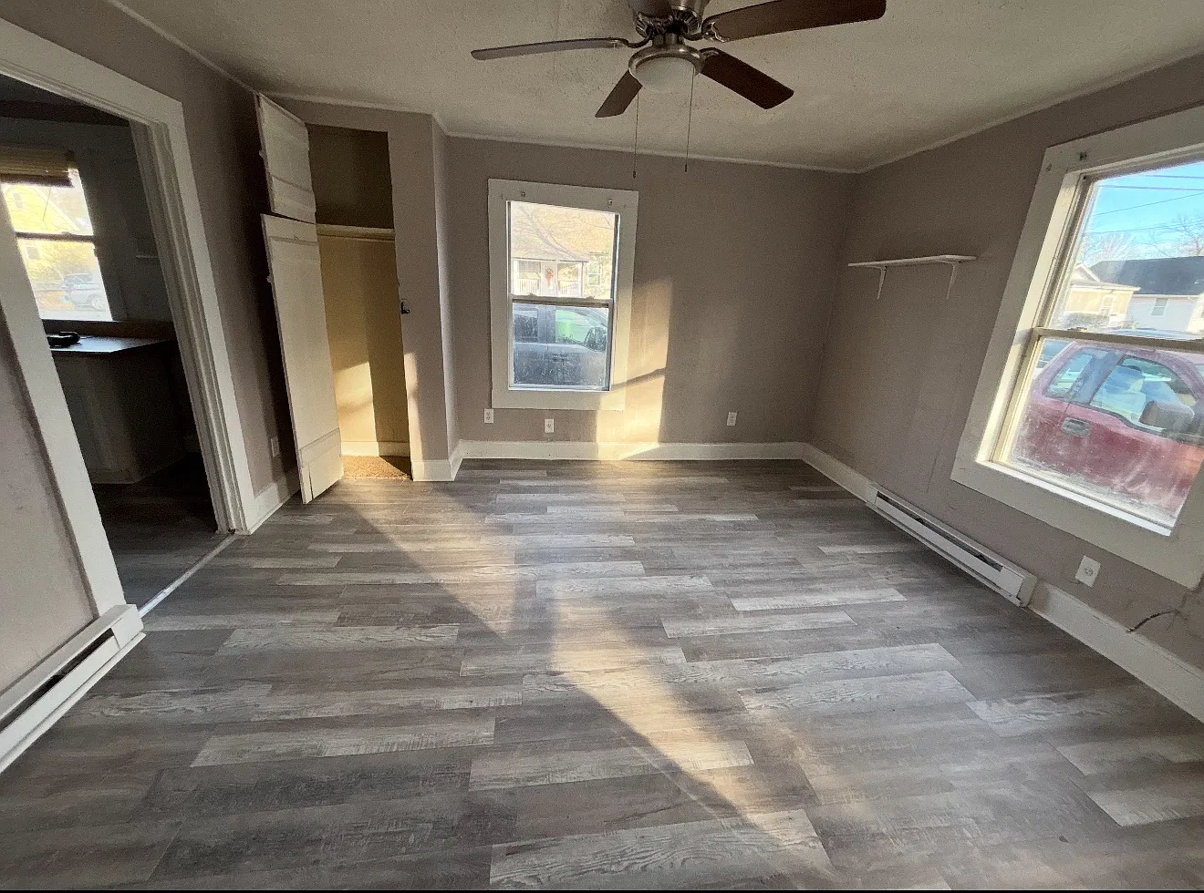 313 S Weldon St — Photo 4