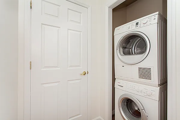 Sold by Brooklyn Hearth Realty | media 13