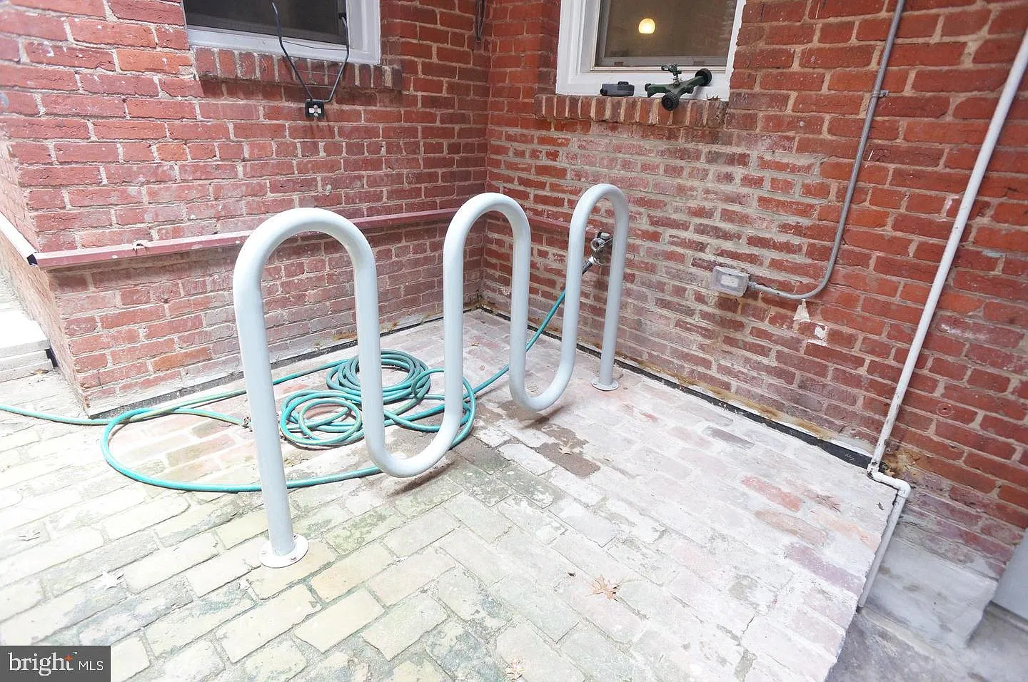 1 bed, 1.0 bath, 550 sqft, $2,100 — Photo 3