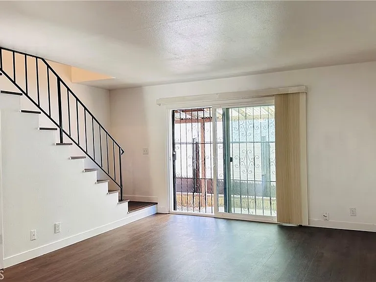 809 S 4th St #5 — Photo 8
