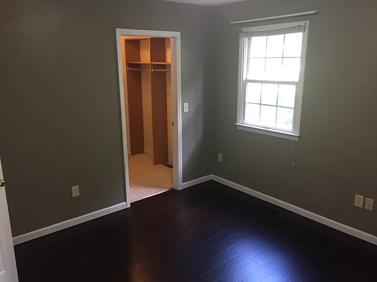251 Rembrandt Dr — Photo 15
