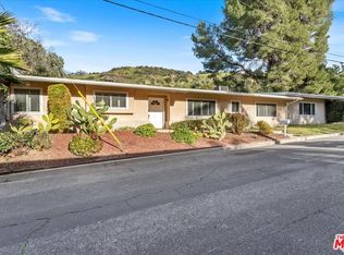 14905 Jadestone Dr, Sherman Oaks, CA 91403