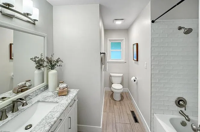 8 Cherry Hills Ct — Photo 3