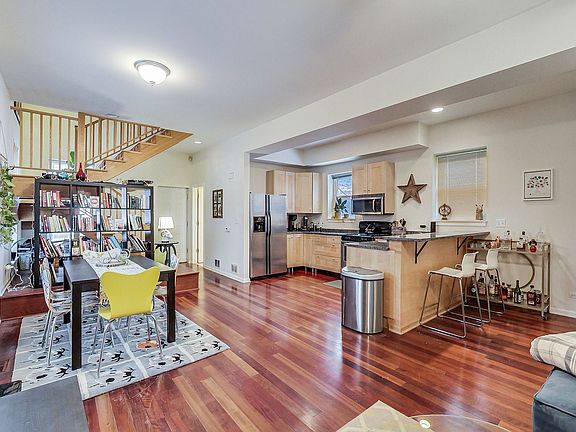 5th image of 1406 N Campbell Ave