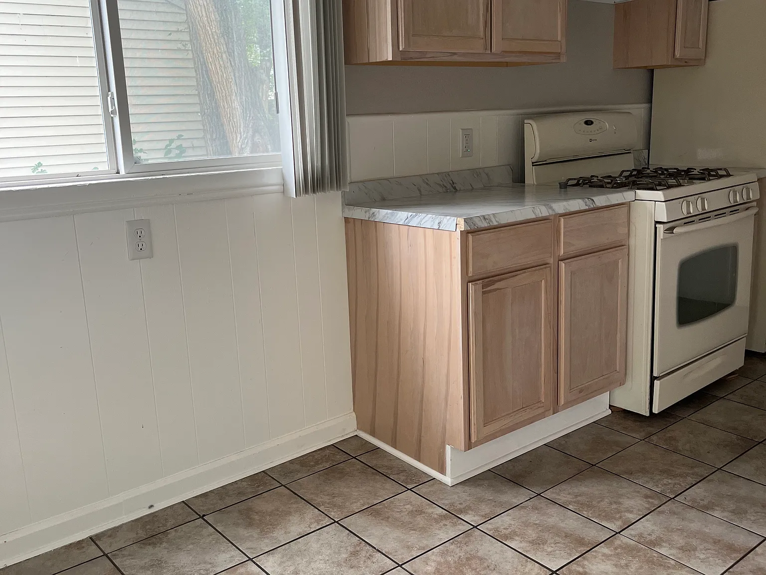 2 bed, 780 sqft, $1,400 — Photo 4