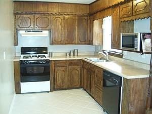 2nd image of 216 W Mike Ave