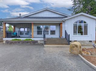 886 SE Bonnie Burke Dr, Estacada, OR 97023