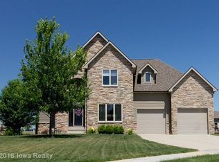 745 SE Traden Ct, Waukee, IA 50263