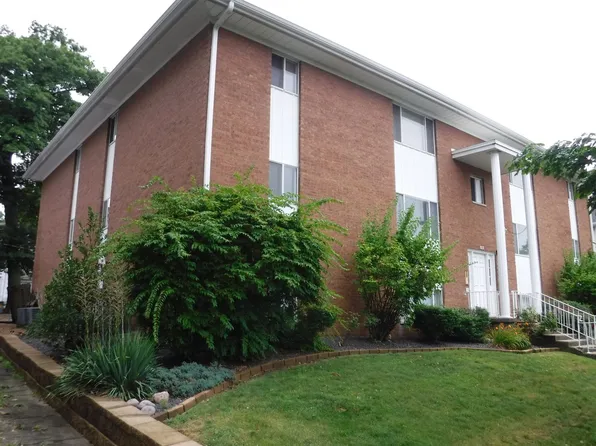 837 S 5th St #11, Springfield, IL 62703