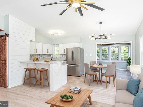 3rd image of 6438 Knoll Hill Dr