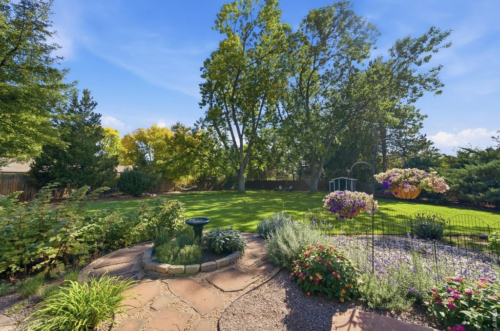 1133 Buttonwood Dr