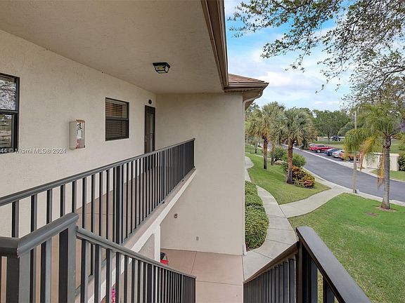 2nd image of 1642 Seascape Cir #202