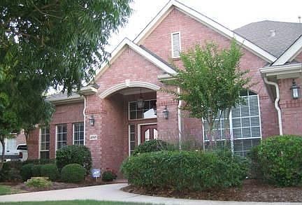 2nd image of 4505 Skyline Dr