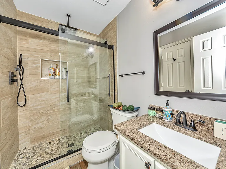 3608 Edgestone Dr — Photo 39