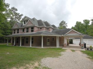 17225 Horseshoe Way, New Caney, TX 77357