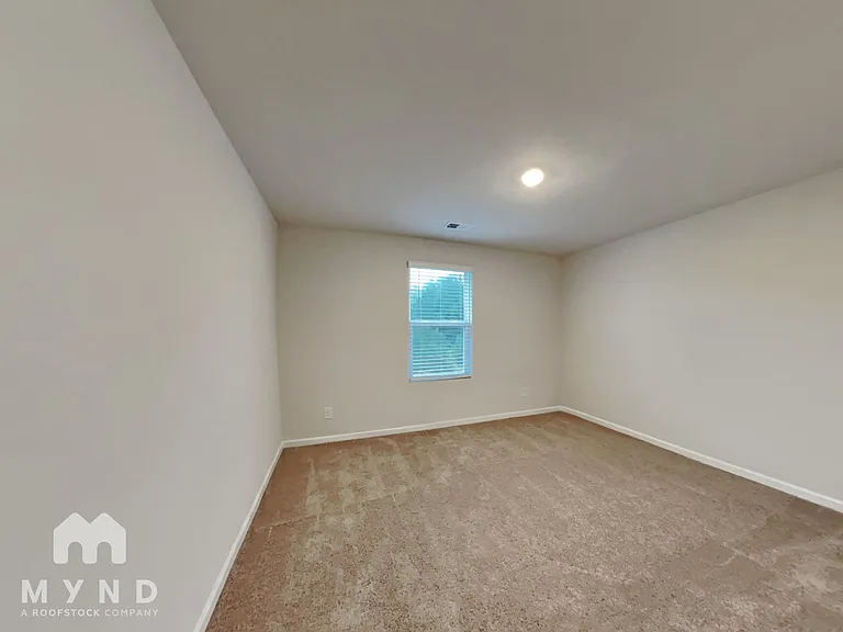 72 Royal Meadow Dr — Photo 17