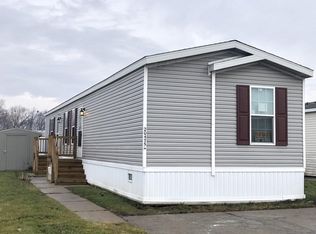 20475 Kingston Dr, Clinton Twp, MI 48036