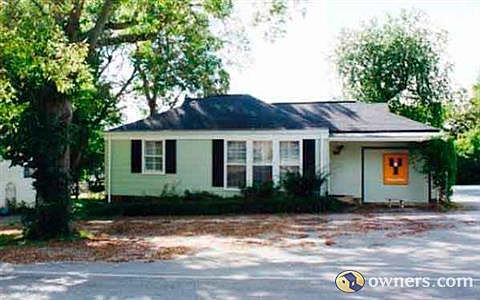 Lovely Berry Hill location