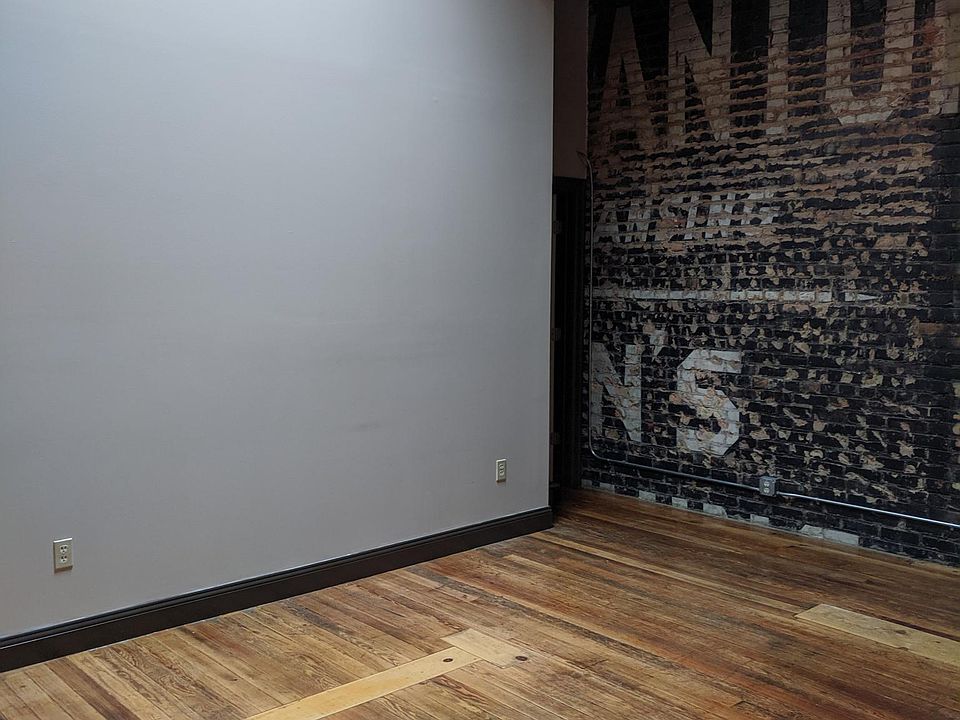 1st image of 1133 S Washington Ave #2