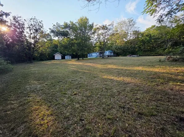 135 Hunter'S Pointe Street, Kirbyville, MO 65679