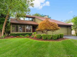 3460 Pomeroy Rd, Downers Grove, IL 60515