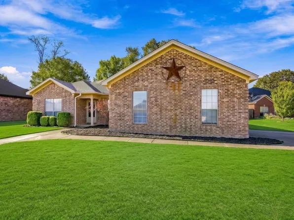 6033 Flight Ct, Jacksonville, AR 72076