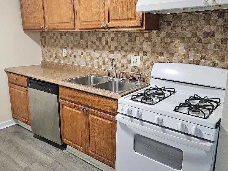 8677 Greenbelt Rd #102 — Photo 9