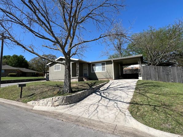 1106 Foster Ln