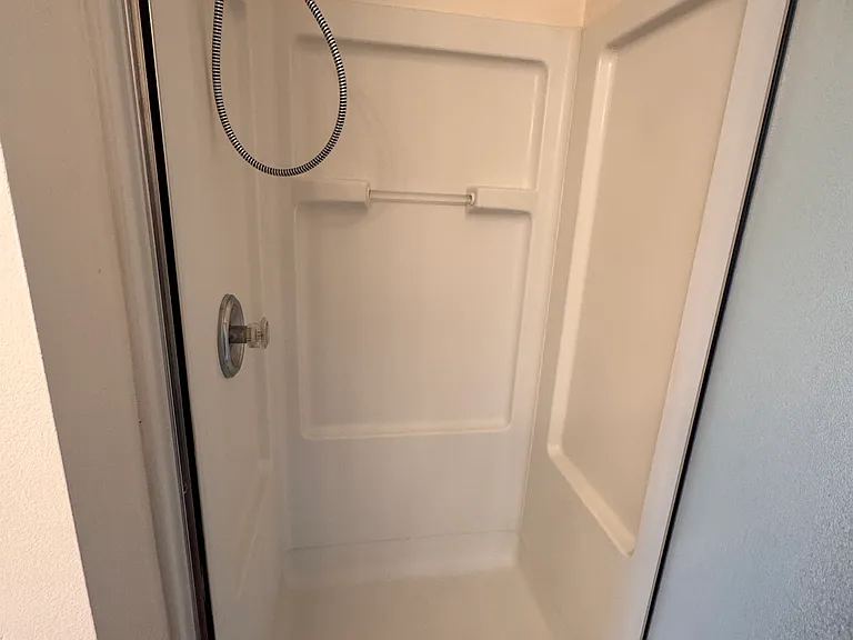 8175 Grant Park Ave — Photo 32