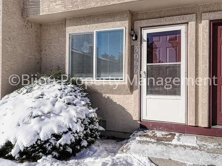 3066 Starlight Cir — Photo 3