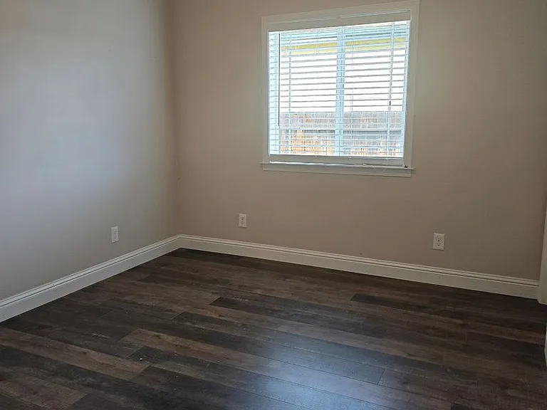 3830 Valinda Way — Photo 4