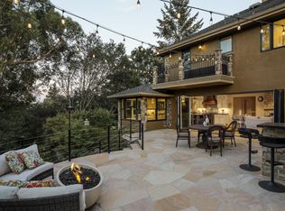 15955 Barry Ln, Monte Sereno, CA 95030