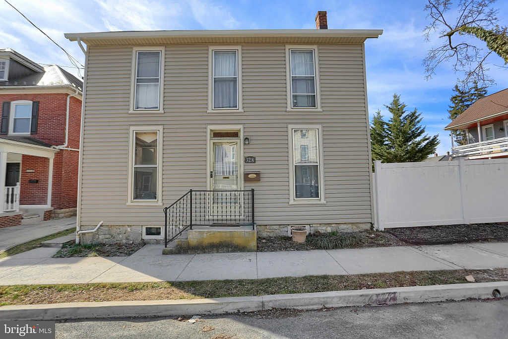 328 W King St, Chambersburg, PA 17201 Zillow