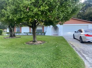 1225 Deer Park Ct, Sebring, FL 33872